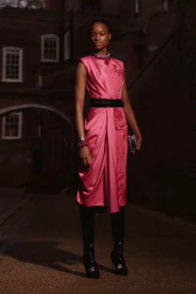 Look 4